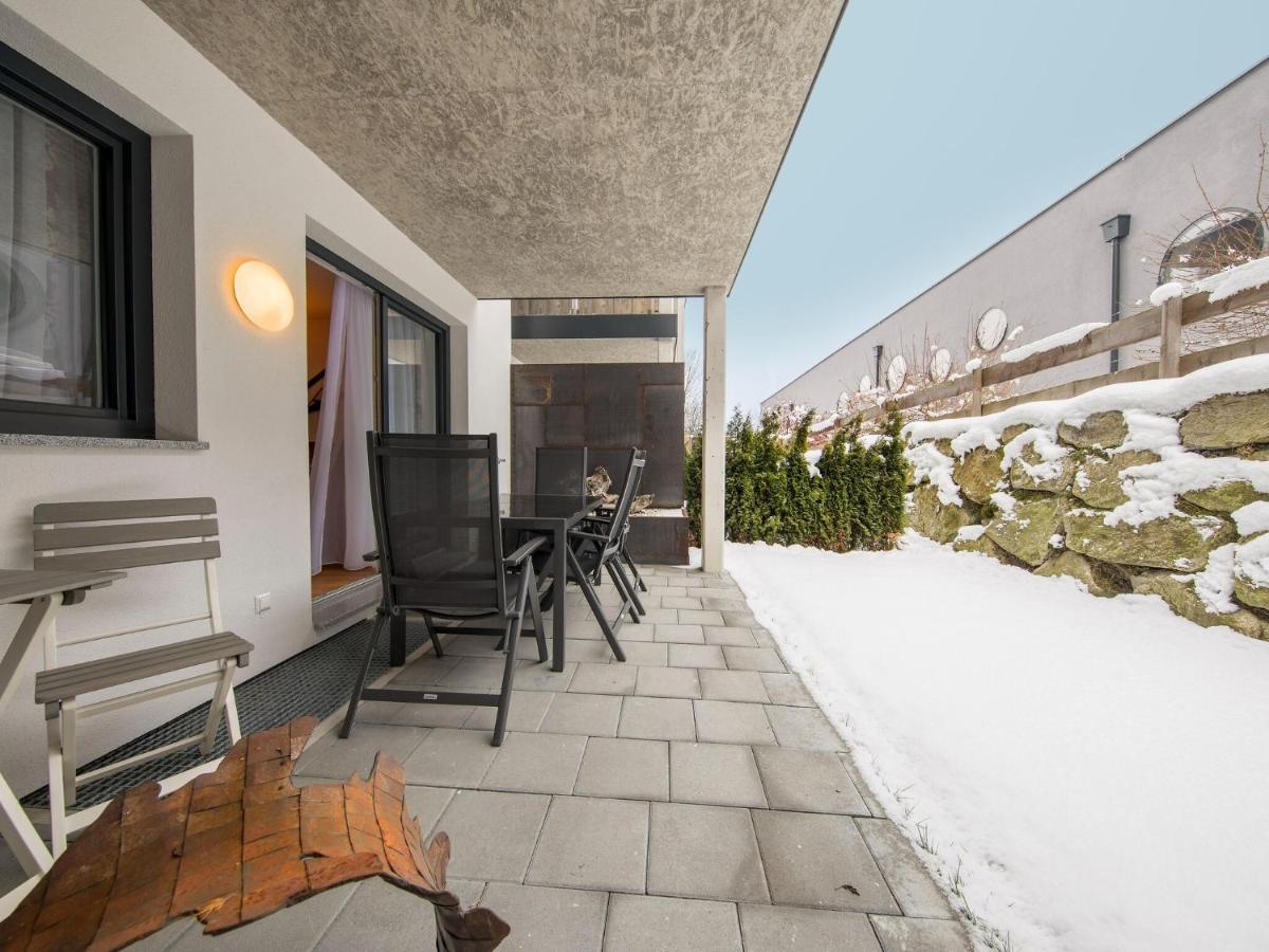 Apartment In Neukirchen With A Carport Neukirchen am Großvenediger Eksteriør billede
